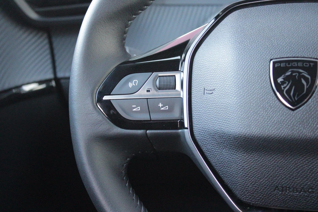 Peugeot 208 – foto 31