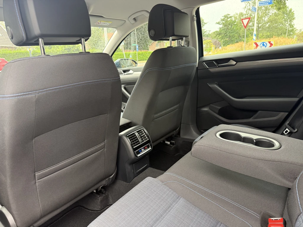 Volkswagen Passat – foto 27