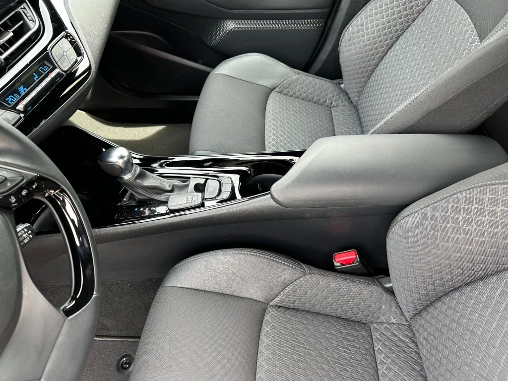 Toyota C-HR – foto 26