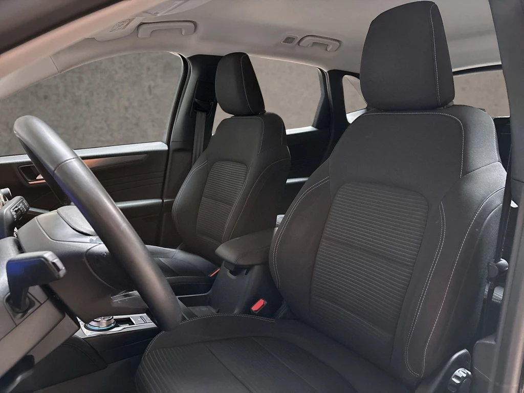 Ford Kuga – foto 12