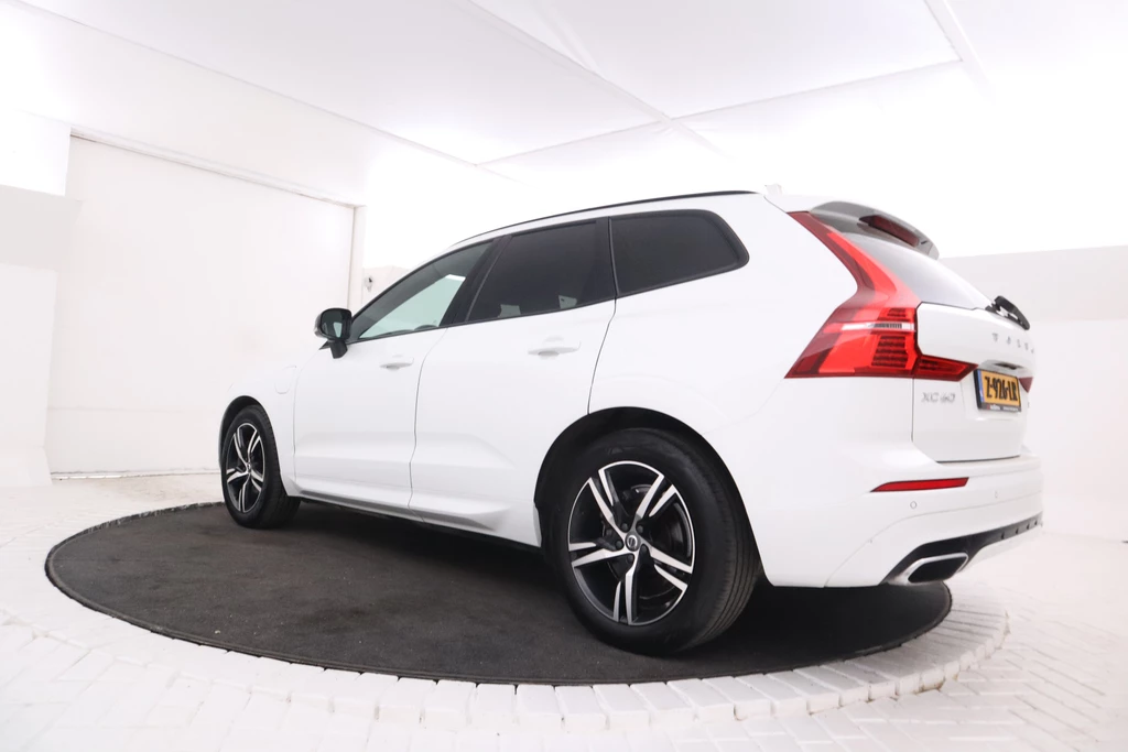 Volvo XC60 – foto 2