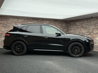 Porsche Cayenne – thumbnail 8