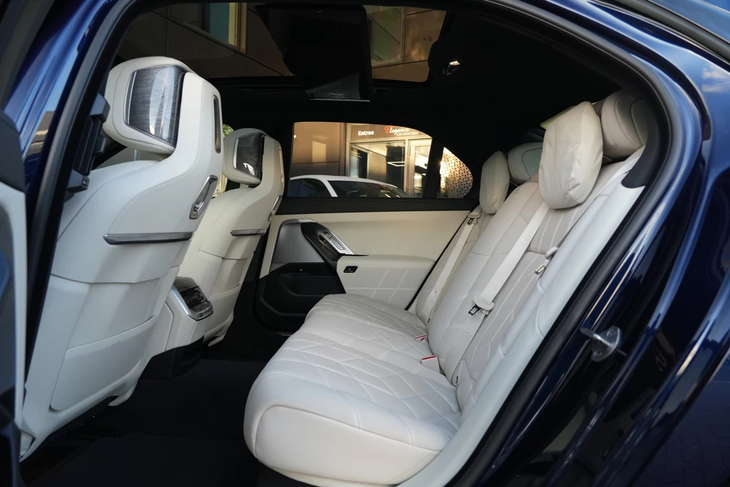 BMW 7 Serie – foto 28