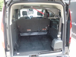 Ford Tourneo Connect – thumbnail 21
