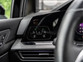 Volkswagen Golf – thumbnail 33