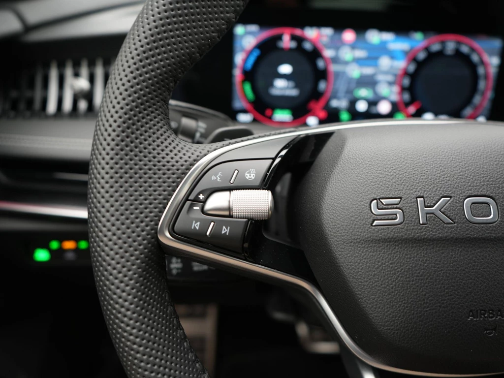 Škoda Superb – foto 17