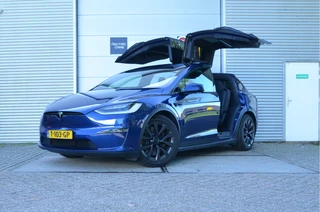 Tesla Model X – thumbnail 2
