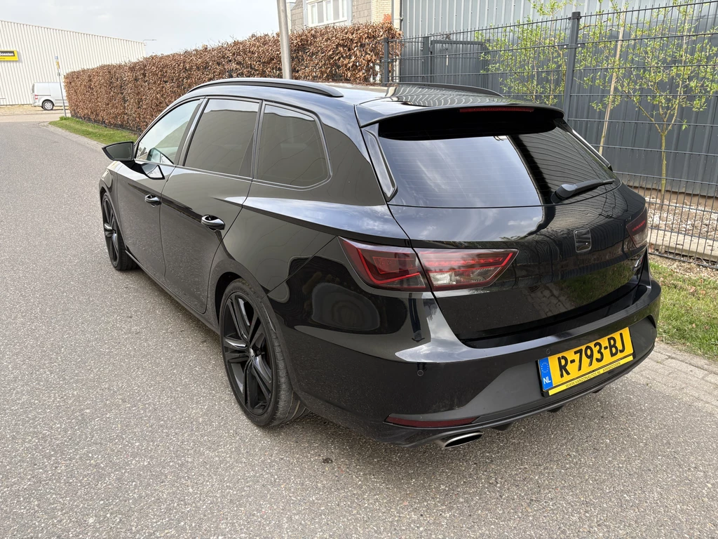 SEAT Leon – foto 5