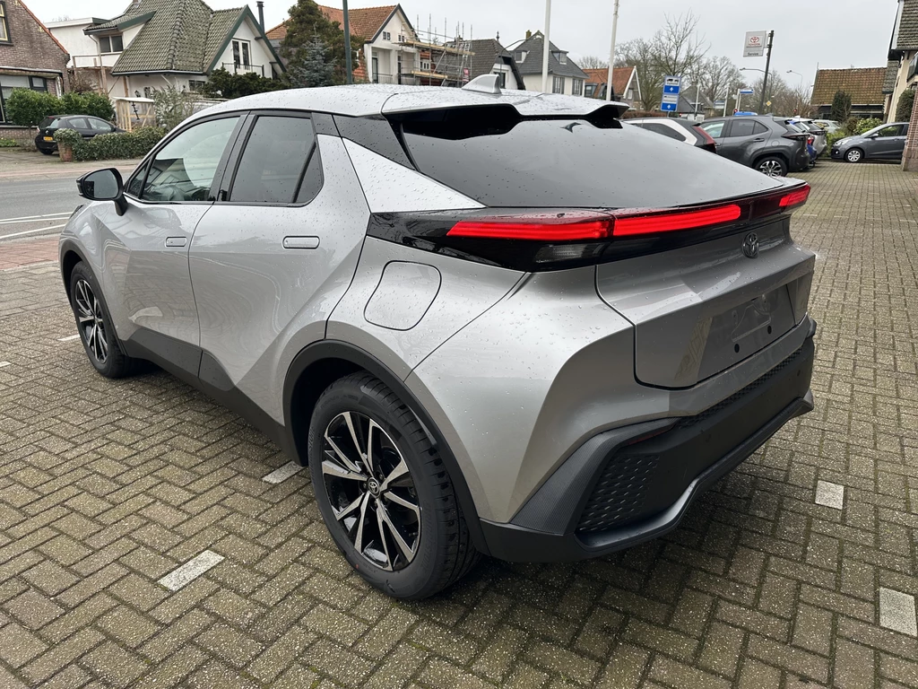 Toyota C-HR – foto 7
