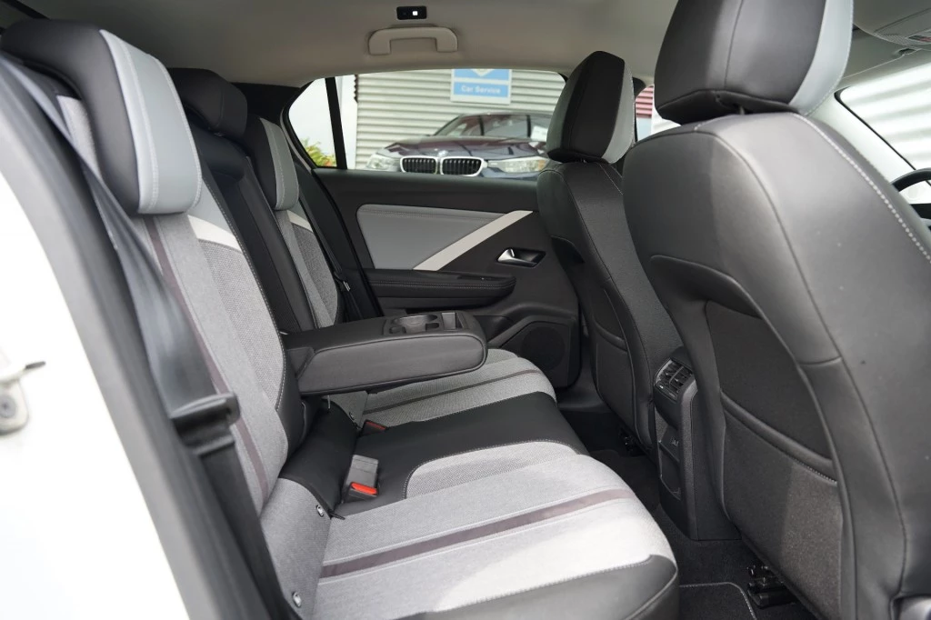 Opel Astra – foto 36