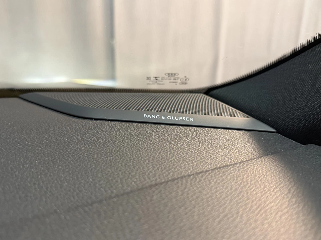 Audi Q3 – foto 32