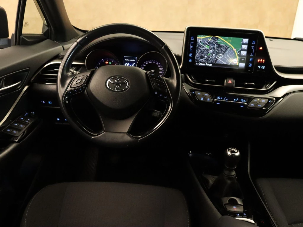 Toyota C-HR – foto 21