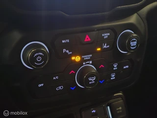 Jeep Renegade – thumbnail 19