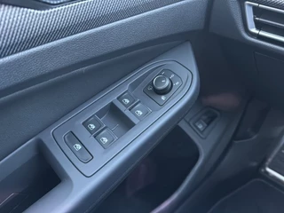 Volkswagen Golf – thumbnail 23