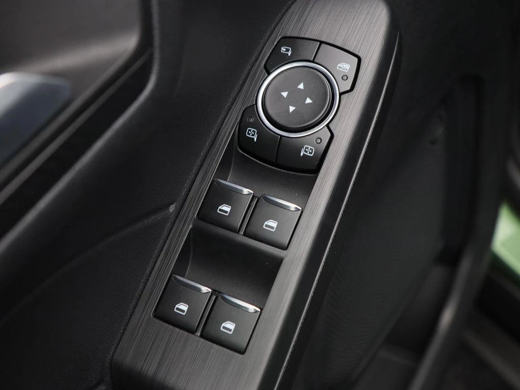 Ford Kuga – foto 18
