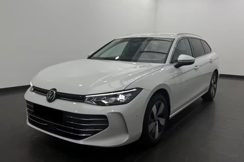 Volkswagen Passat Variant 2.0 TDI 150 PK Automaat ACC Trekhaak LED Massage 360 Camera Stuurverwarming Stoelverwarming