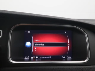 Volvo V40 – thumbnail 23