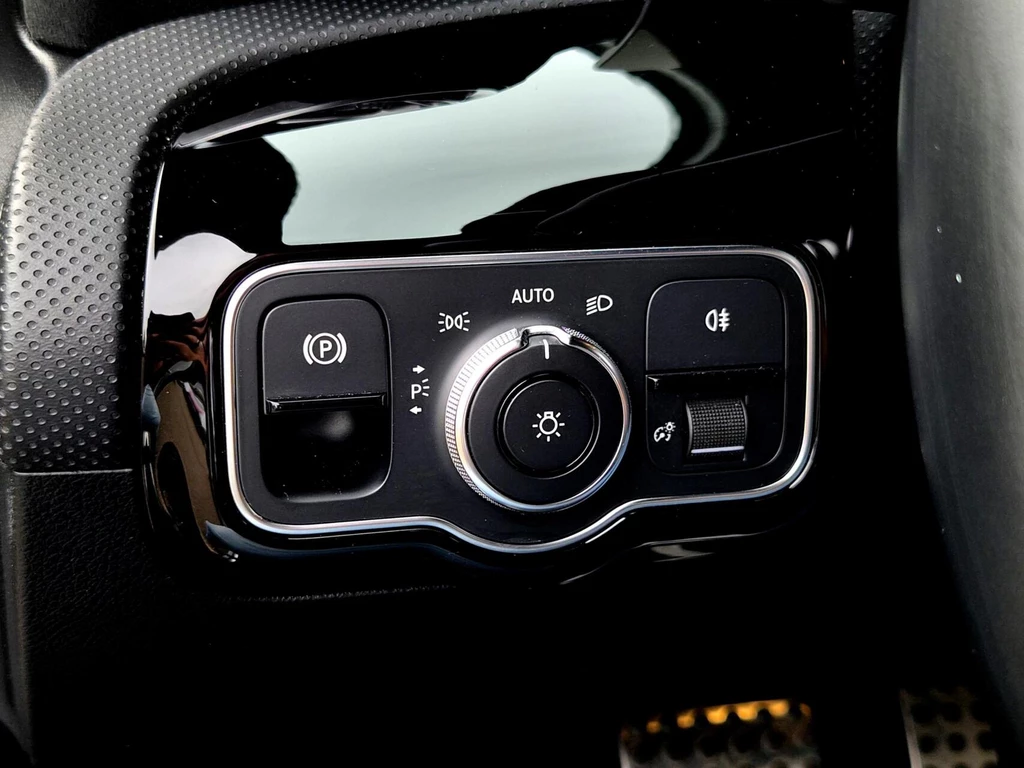 Mercedes-Benz CLA – foto 24