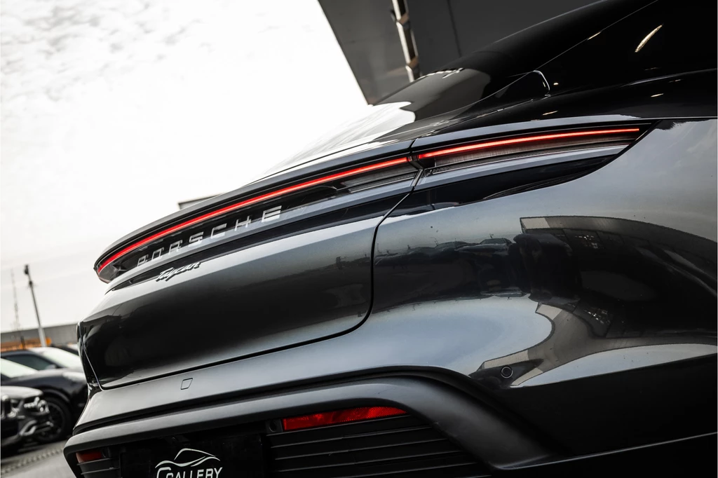 Porsche Taycan – foto 34