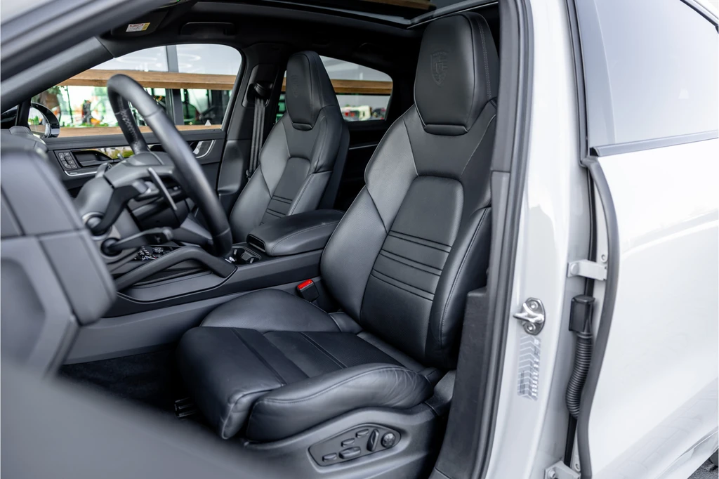 Porsche Cayenne – foto 12