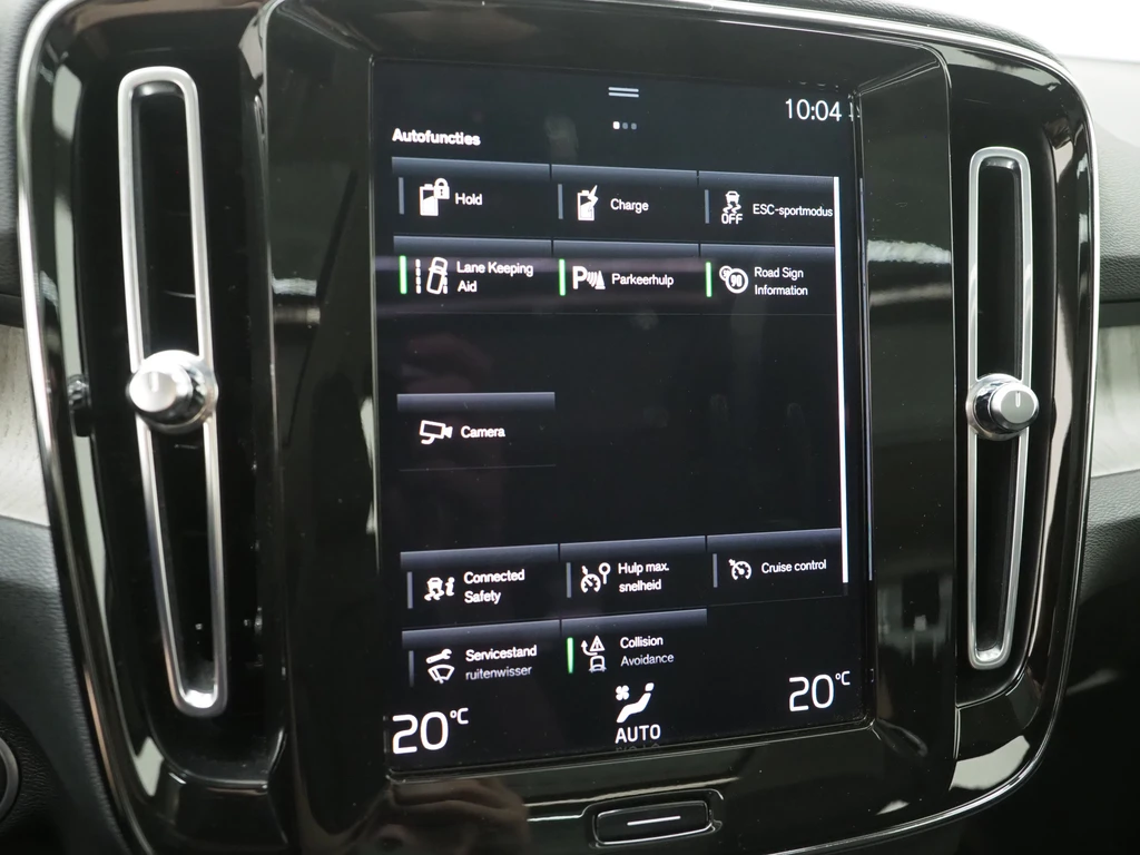 Volvo XC40 – foto 33