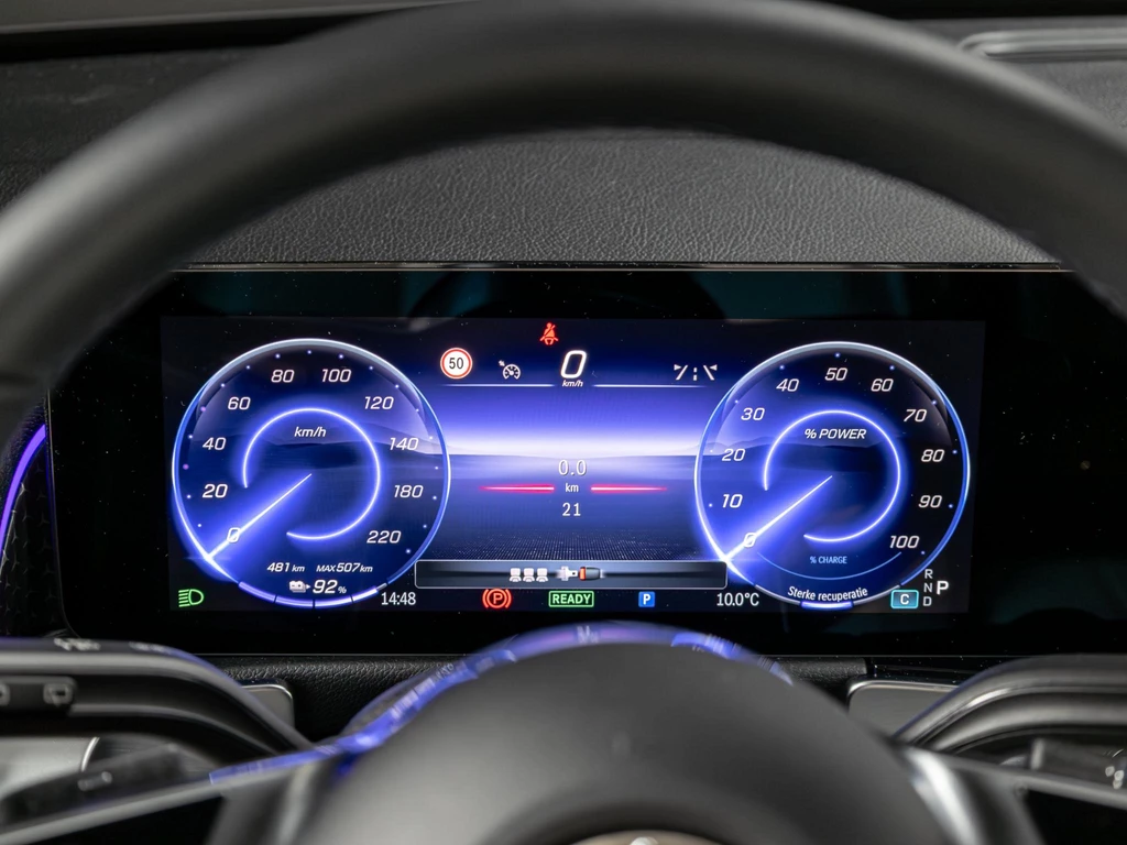 Mercedes-Benz EQB – foto 13