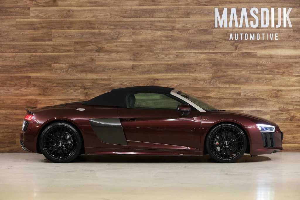 Audi R8 – foto 12