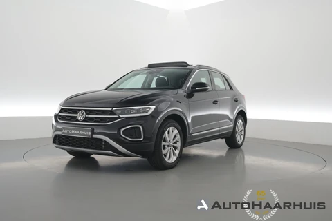 Volkswagen T-Roc 1.5 TSI Style DSG | Pano  | Afn. Trekhaak | Matrix LED | Massage | Stoelverw. | Adapt. Cruise | Dodehoekdet.