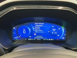 Ford Kuga – thumbnail 8