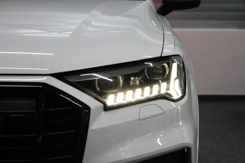 Audi Q7 – foto 32