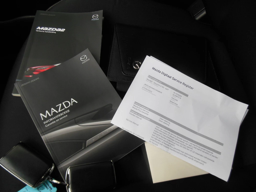 Mazda 2 – foto 17