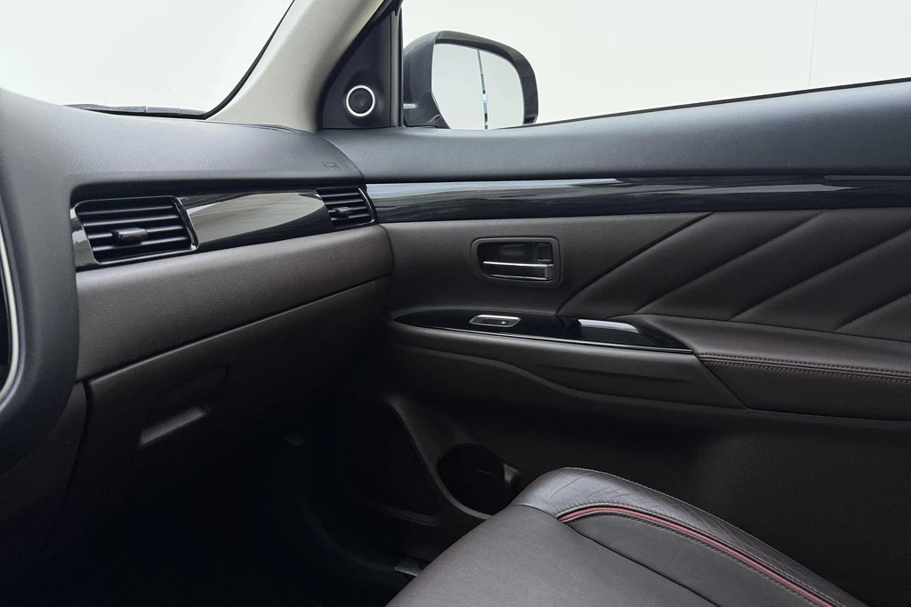 Mitsubishi Outlander – foto 36