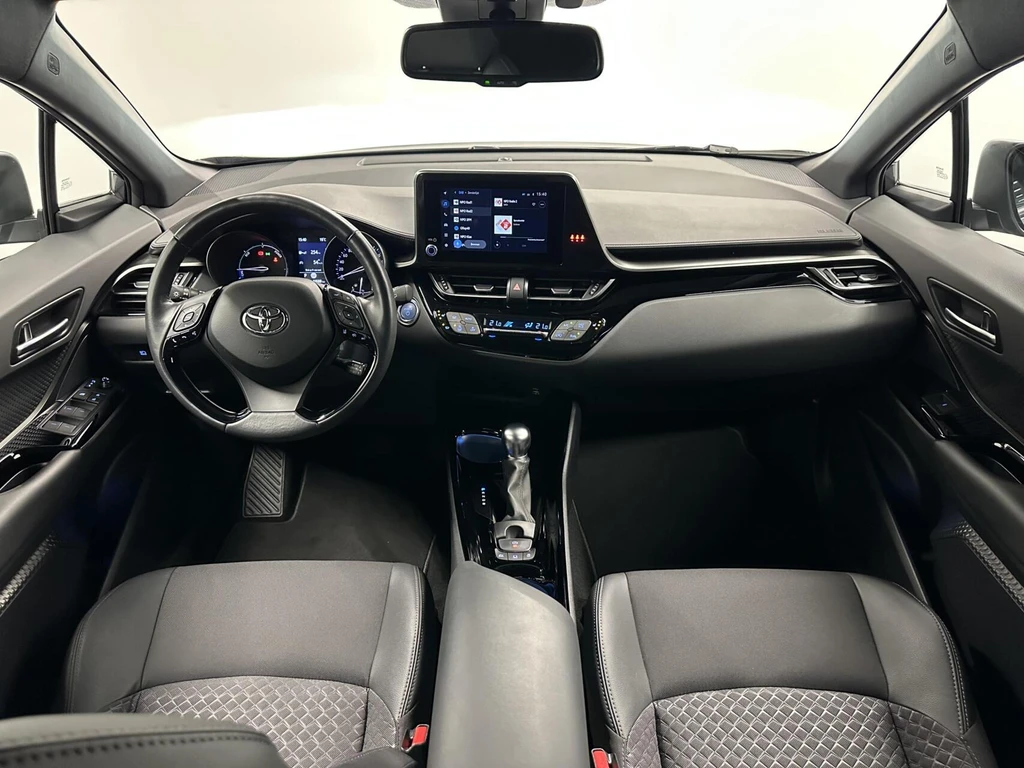 Toyota C-HR – foto 9