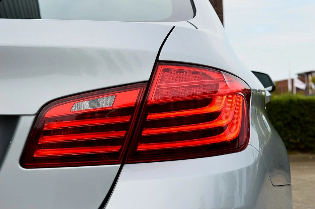 BMW 5 Serie – foto 8