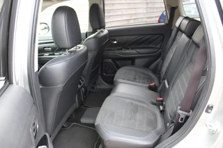 Mitsubishi Outlander – thumbnail 20