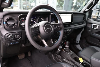 Jeep Wrangler – thumbnail 11