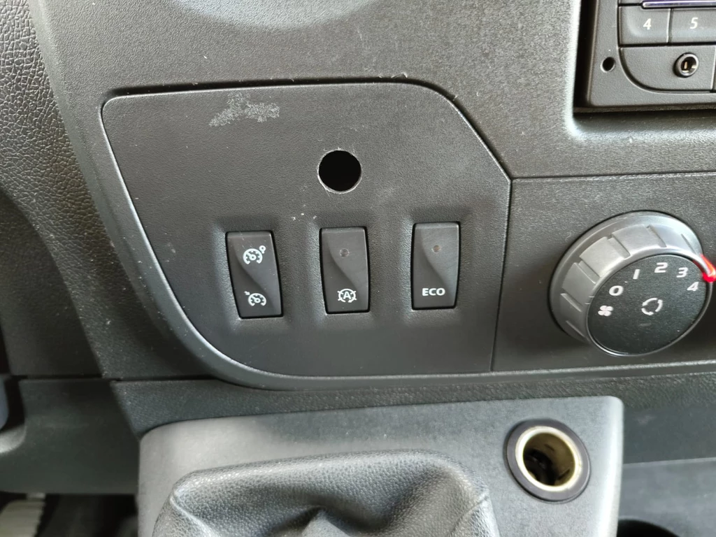 Opel Movano – foto 12