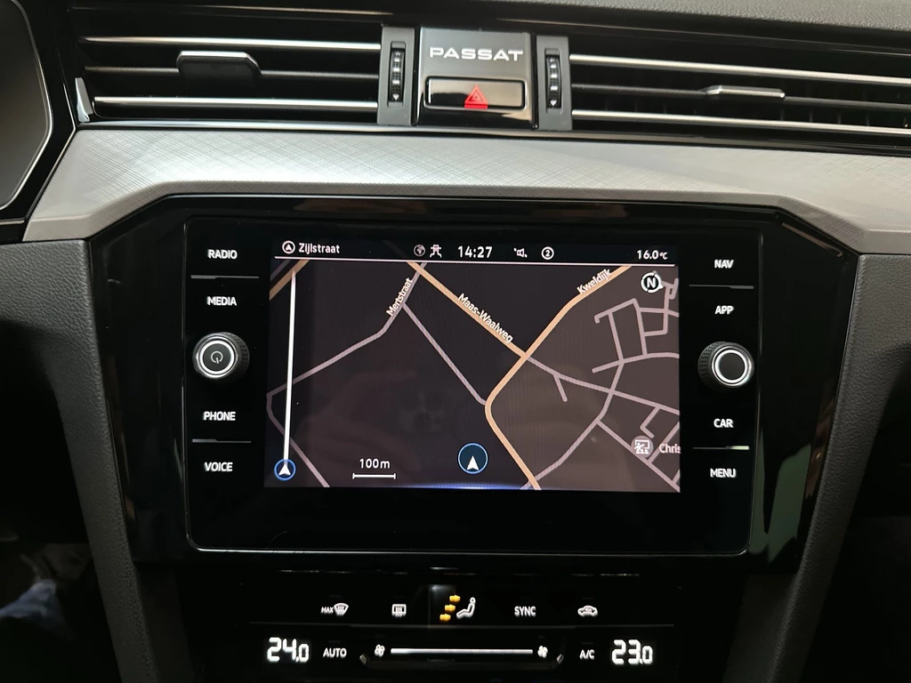 Volkswagen Passat – foto 13