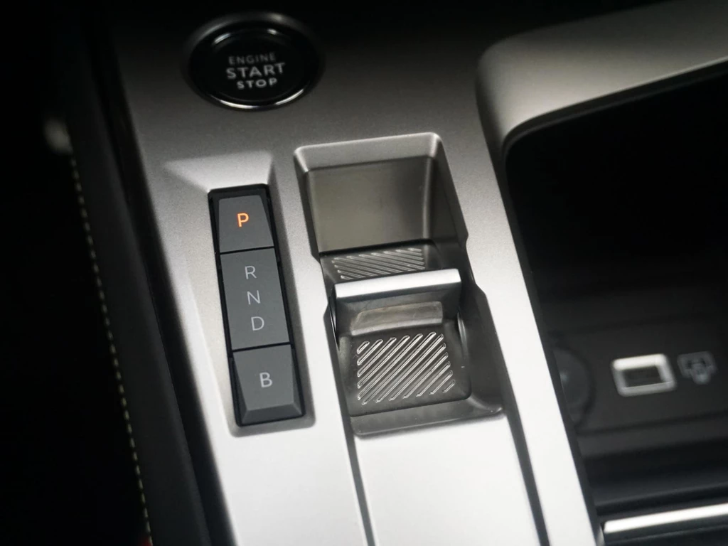 Peugeot e-308 – foto 33