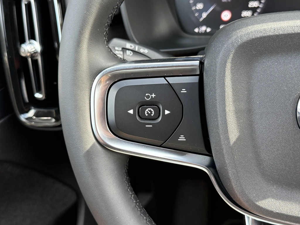Volvo XC40 – foto 16