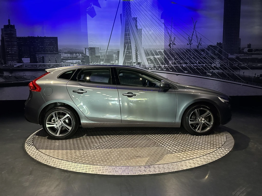 Volvo V40 – foto 12