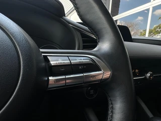 Mazda 3 – thumbnail 19