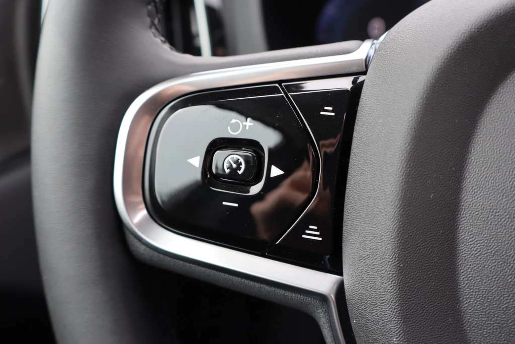 Volvo XC60 – foto 16