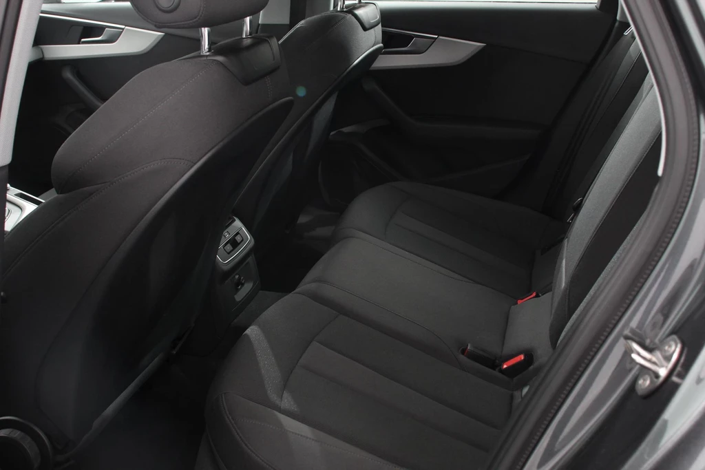 Audi A4 – foto 11