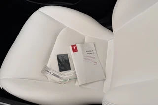 Tesla Model 3 – thumbnail 23