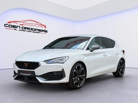 Cupra Leon 1.4 e-Hybrid VZ Performance /Apple & Android Carplay/Adapt. Cruise Control/Keyless/Sfeerverlichting/Stoel&Stuurverwarming/Climate Control/19"LMV/(MET GARANTIE*)
