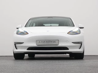 Tesla Model 3 – thumbnail 18