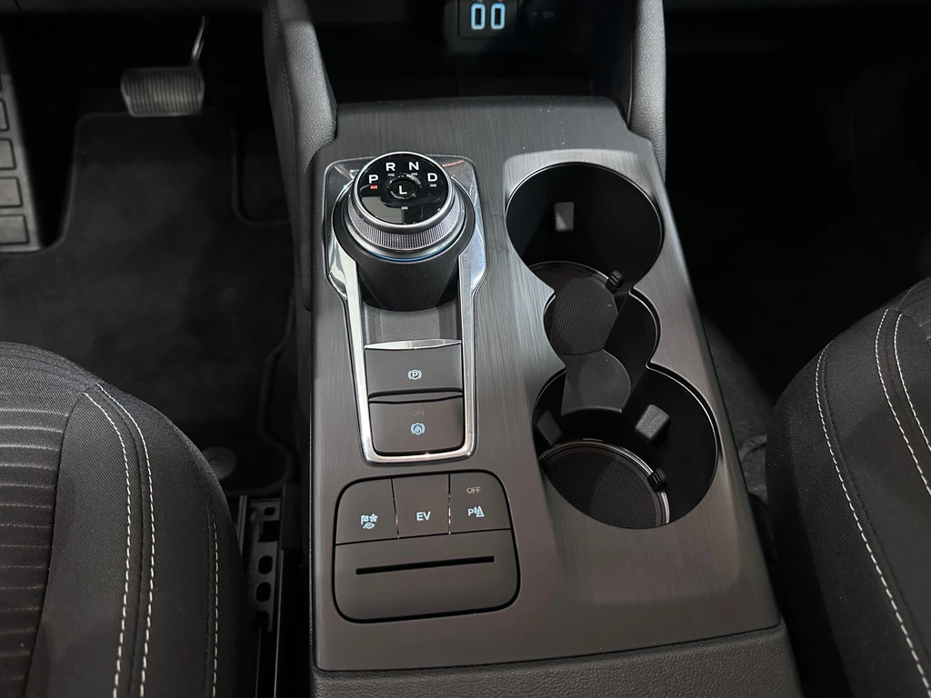 Ford Kuga – foto 30
