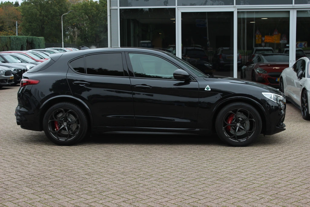 Alfa Romeo Stelvio – foto 5