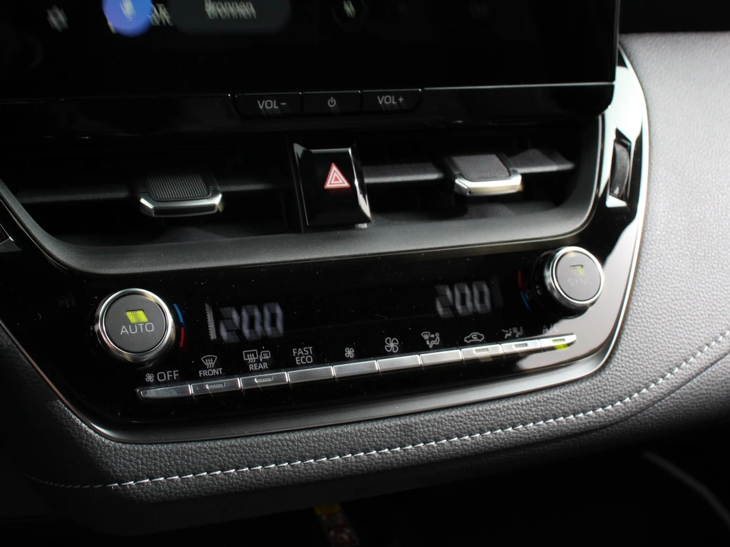 Toyota Corolla Touring Sports – foto 18
